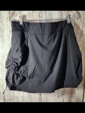 XL Columbia Black Women's Hike Run Walk Athletic Skort Side Drawstring Pockets